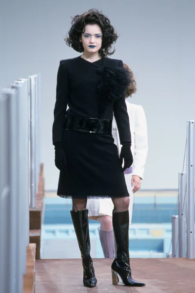 Look 7